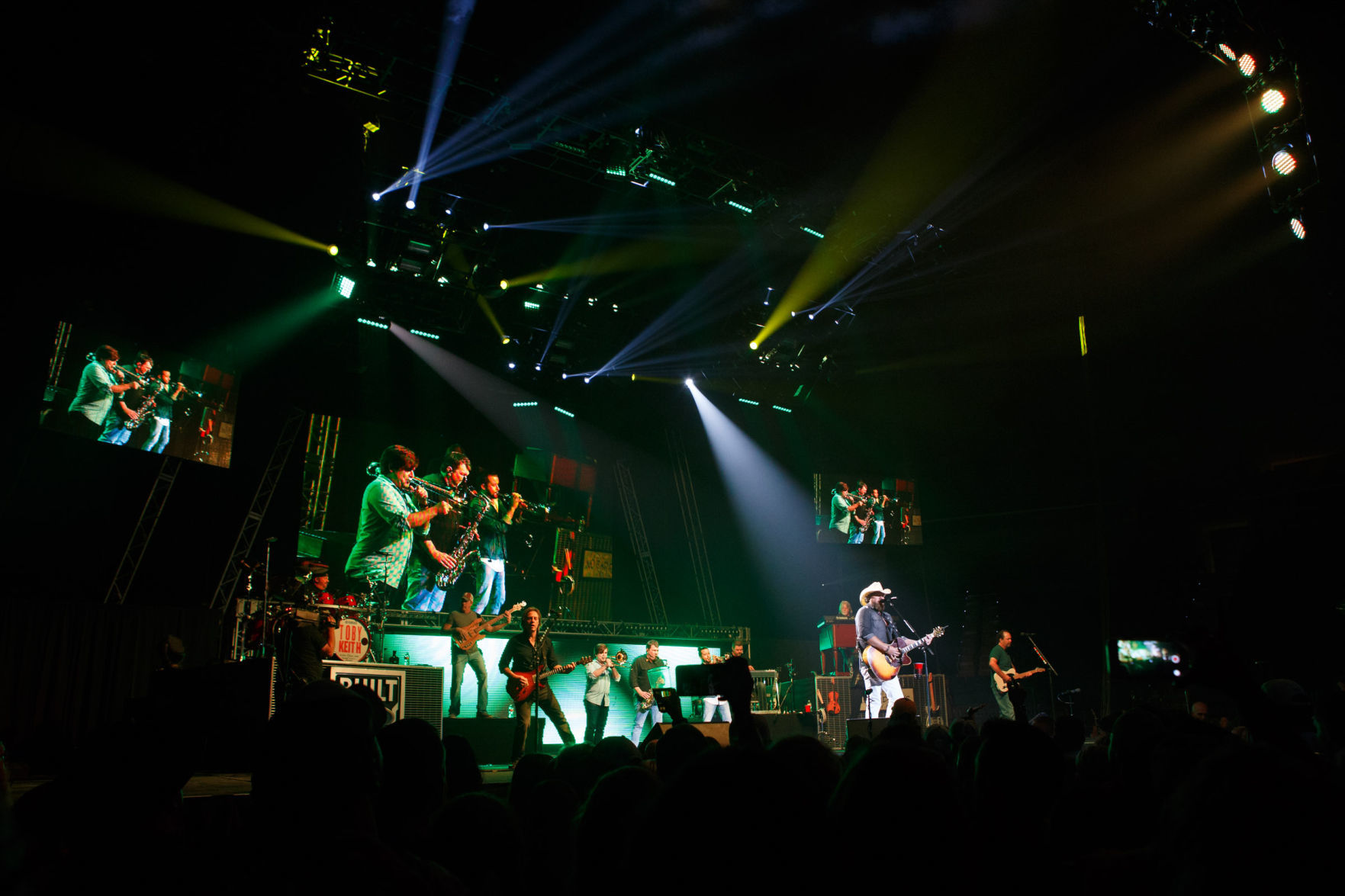 Toby Keith 2016 concert